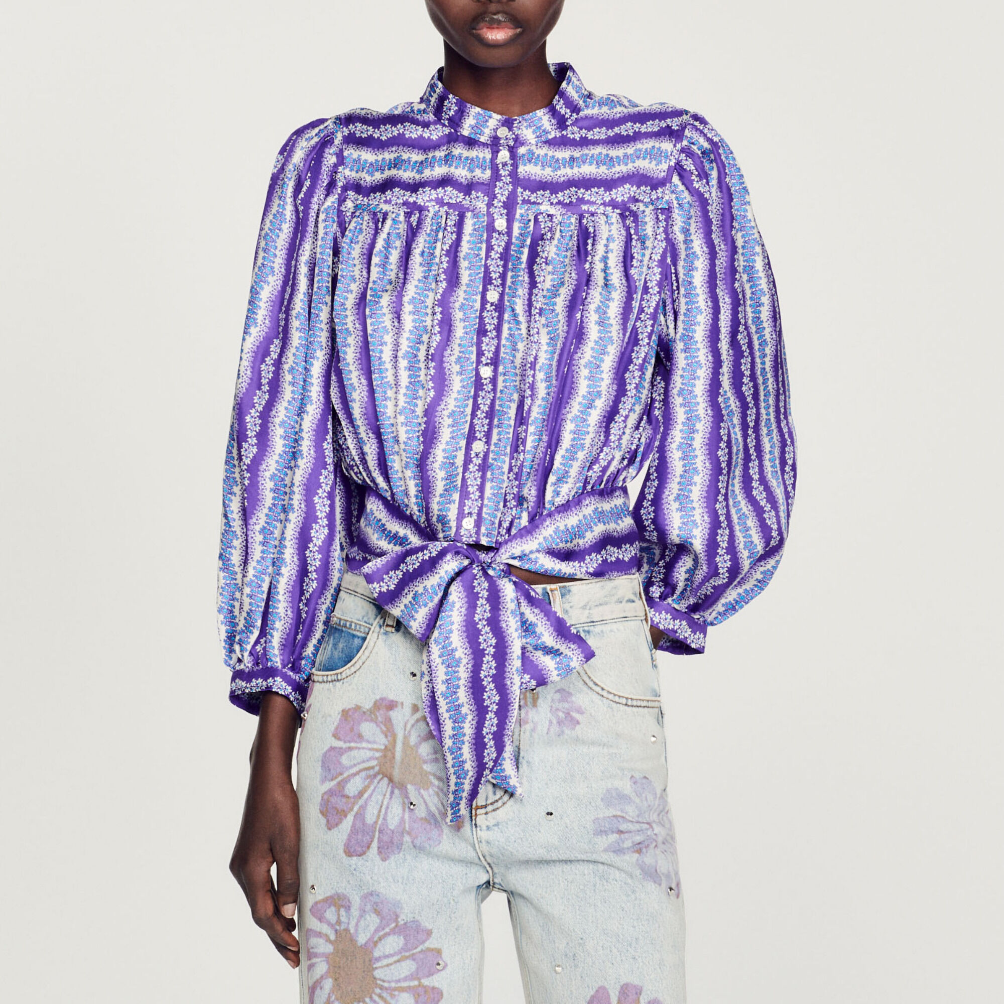 Peninsula Cropped silk shirt with a floral print - | Sandro Paris