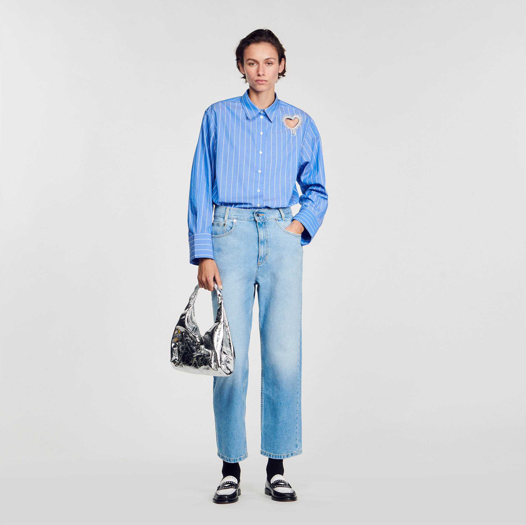 Sandro cotton Oversize striped shirt with shirt collar, long sleeves with buttoned cuffs and a button fastening, embellished with an openwork rhinestone heart on the front