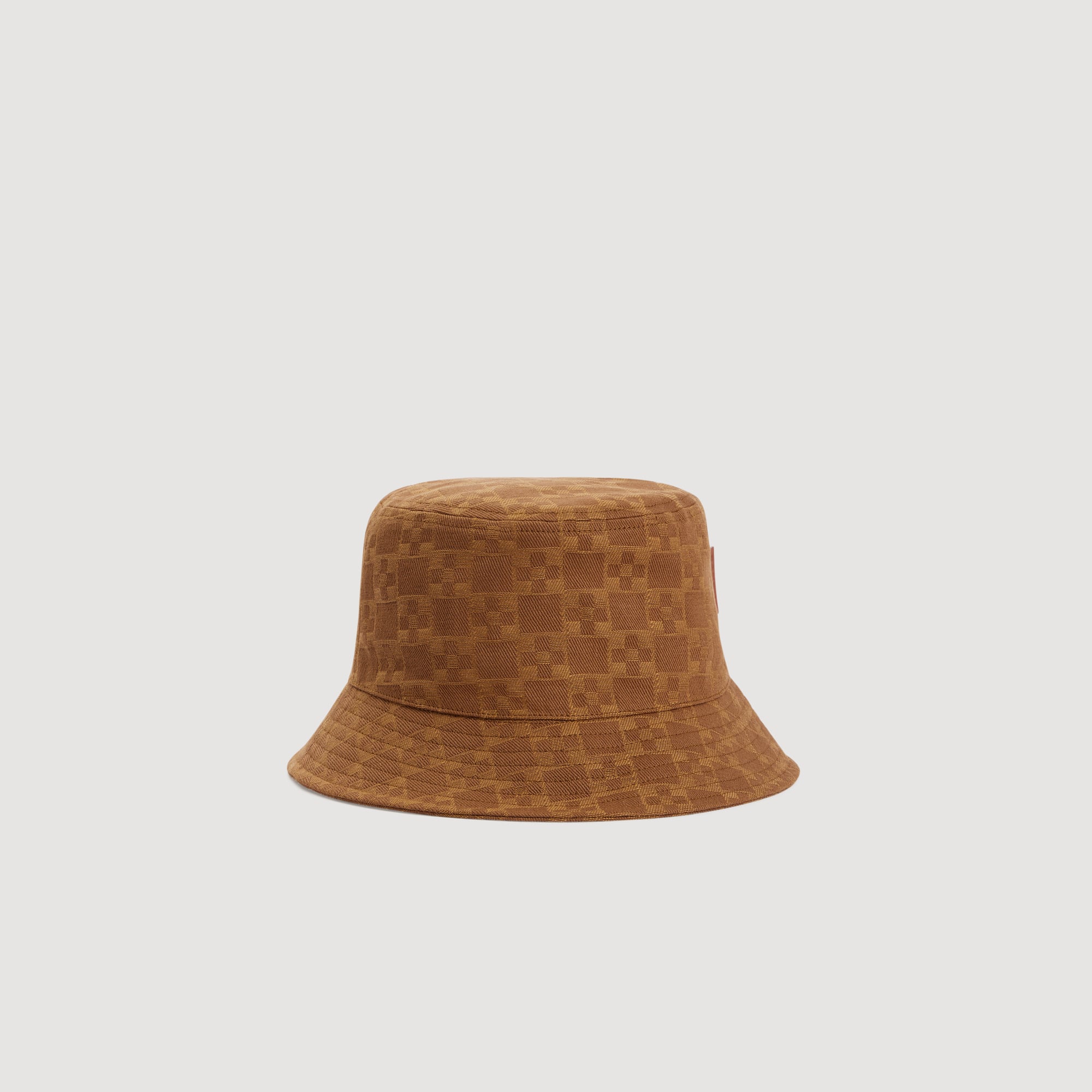 Sandro cotton Jacquard denim bucket hat with Cross pattern and Sandro logo leather patch Sandro Men's Cross pattern jacquard denim bucket hat Leather patch with debossed Sandro logo 100% cotton Cotton lining