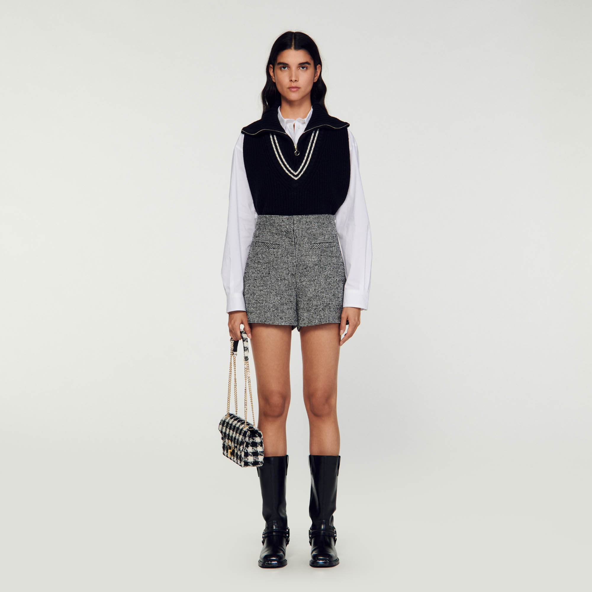 Sandro wool Wool blend shorts with houndstooth pattern, high waist and welt pockets