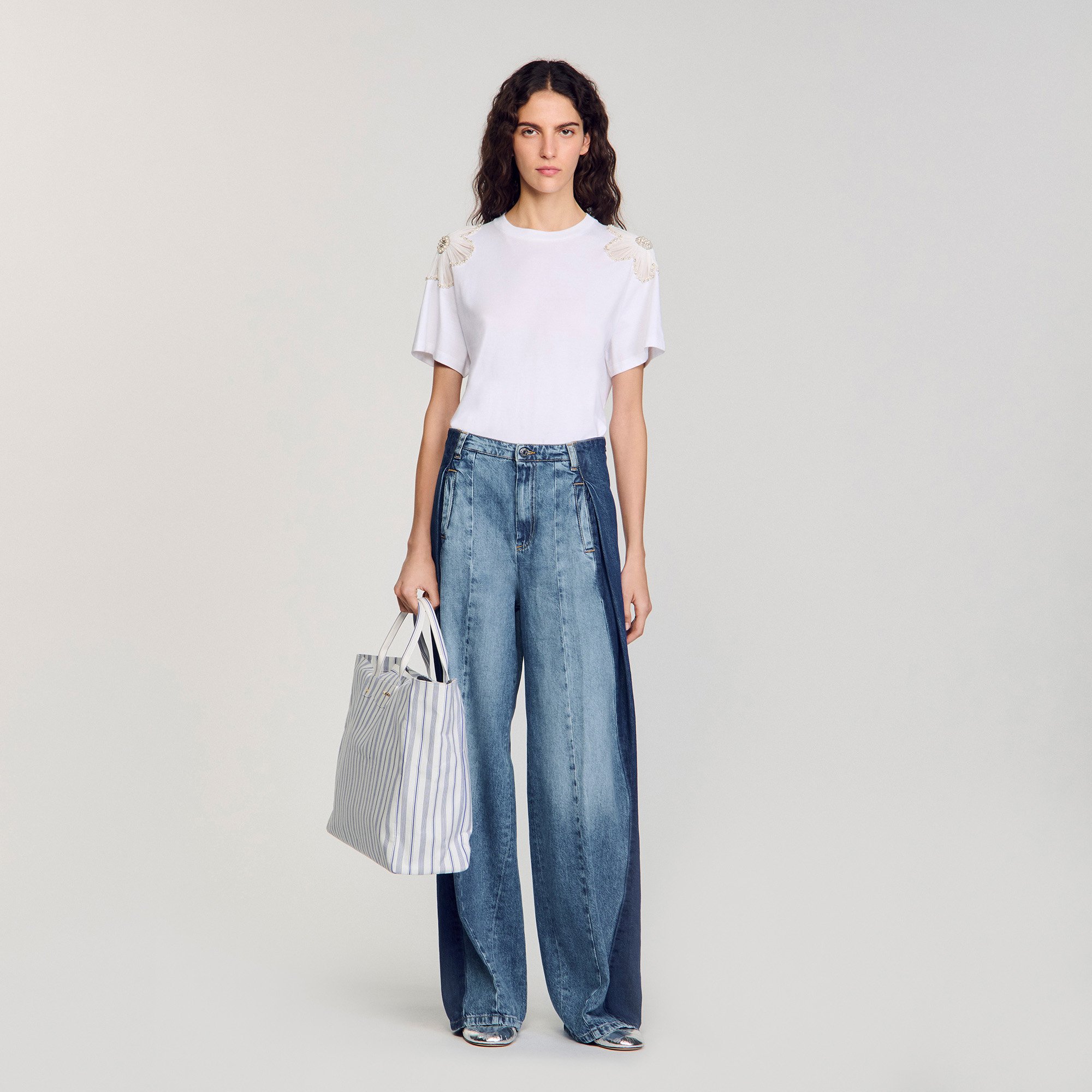 Sandro T-shirt with embroidered flowers