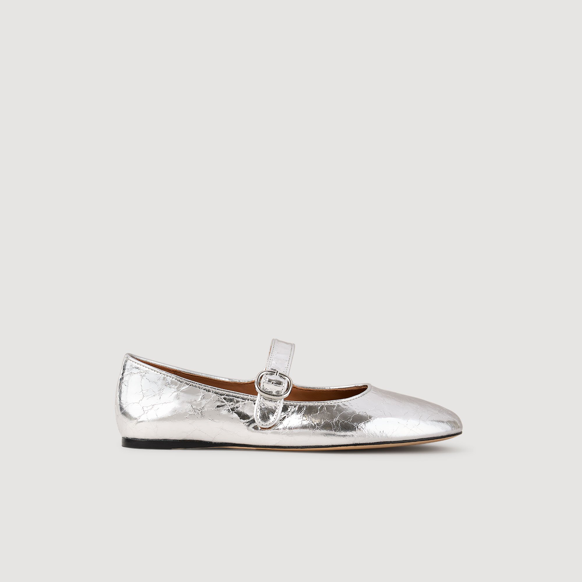 Shiny leather ballet flats