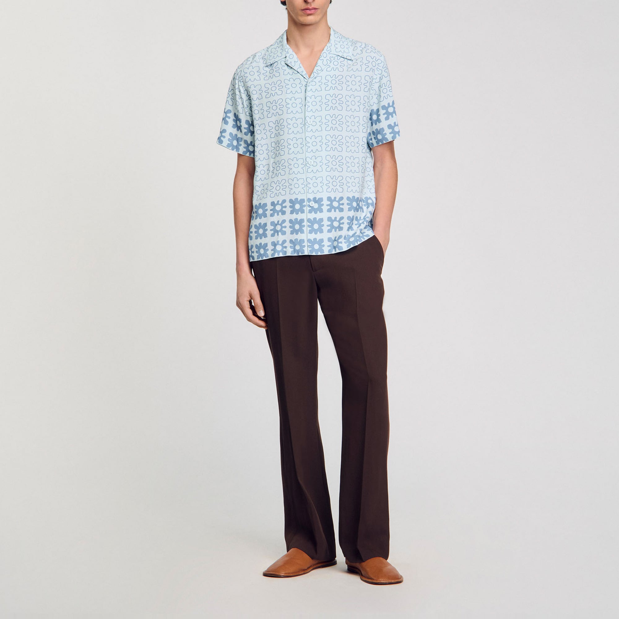 Sandro viscose Loose-fit short-sleeved shirt with shark collar and floral motif