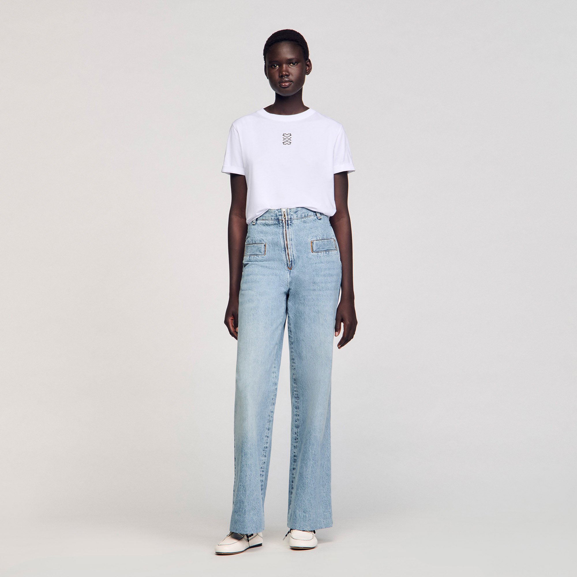 Cotton T-shirt with embroidery