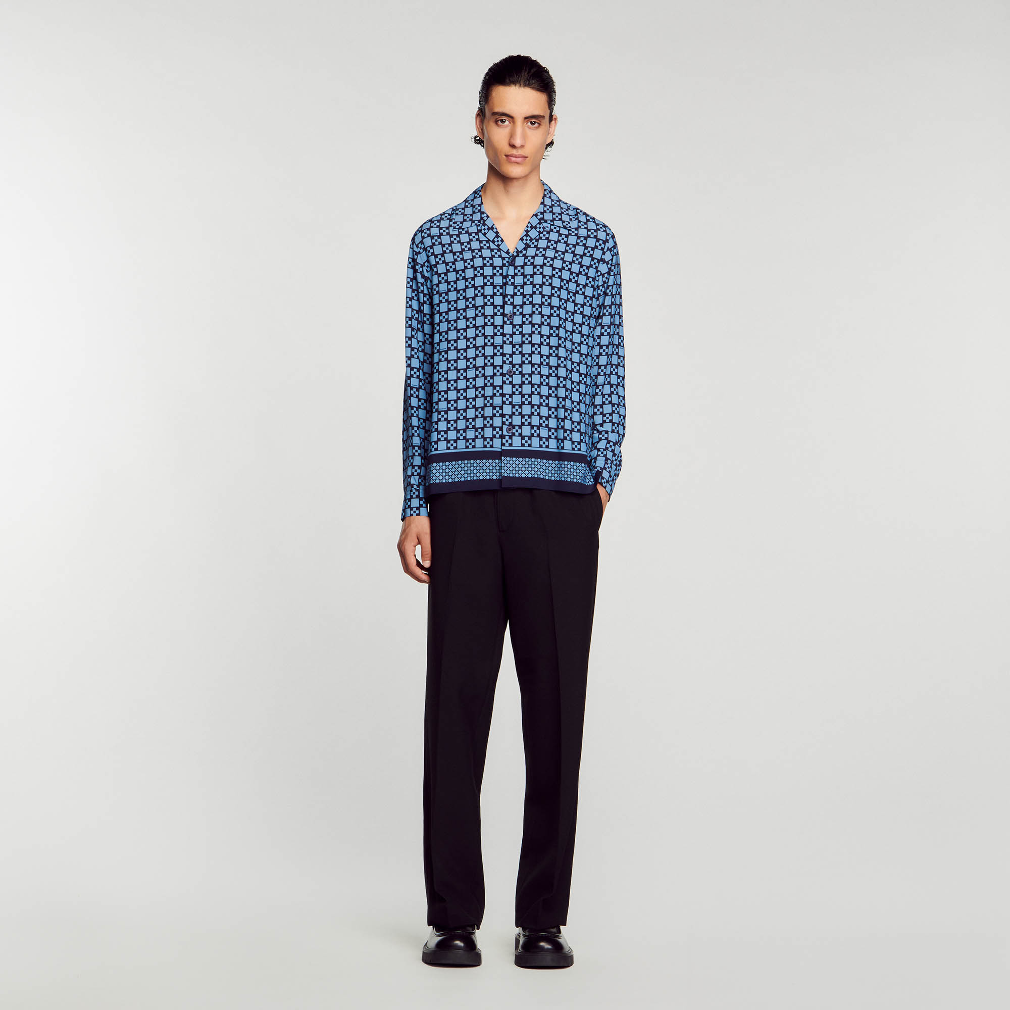 Sandro viscose Flowing button-down shirt with long sleeves, a shark collar, a Square Cross print, and a contrasting stripe on the bottom