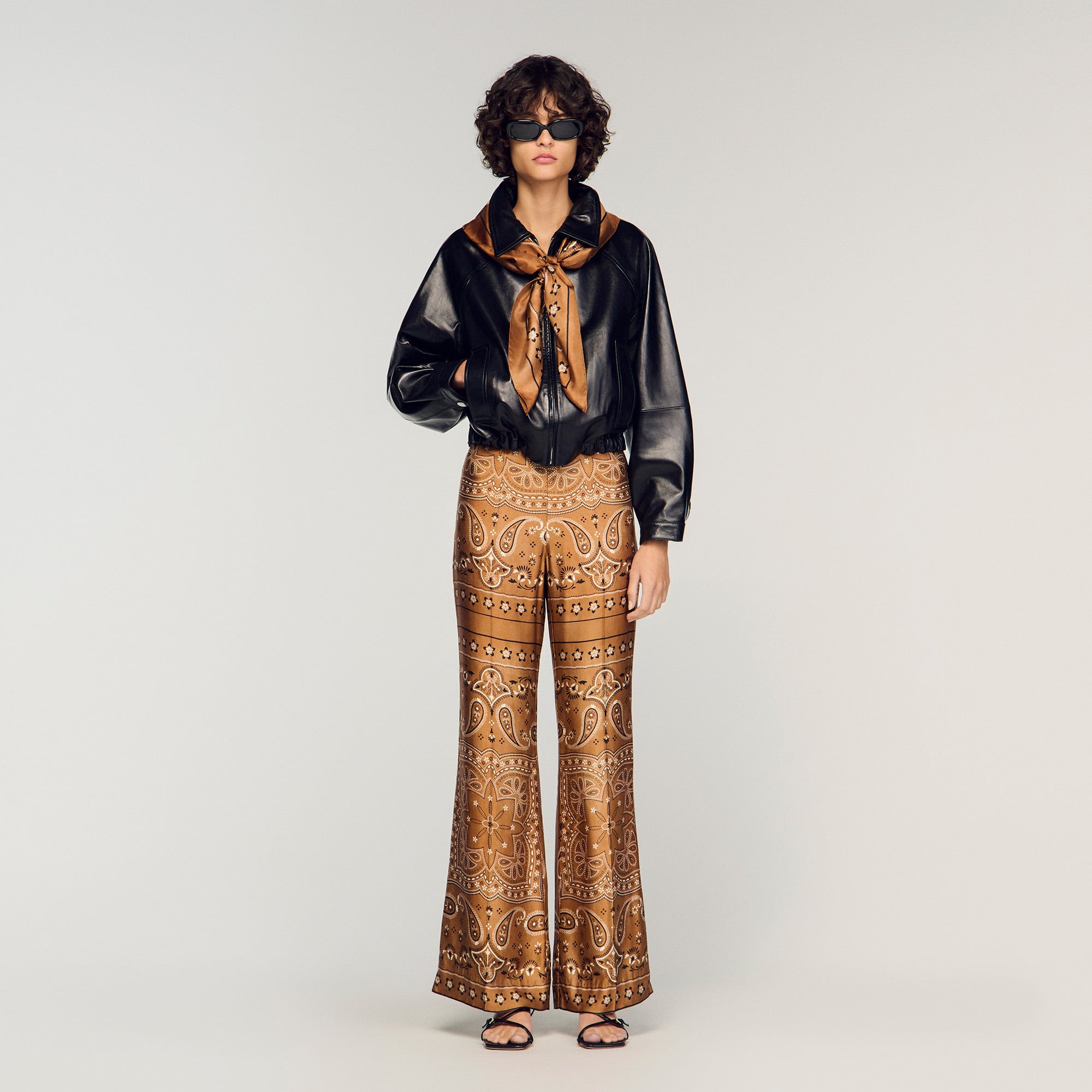 Bandana-print flowy trousers in Brown / Black for Women | Sandro Paris