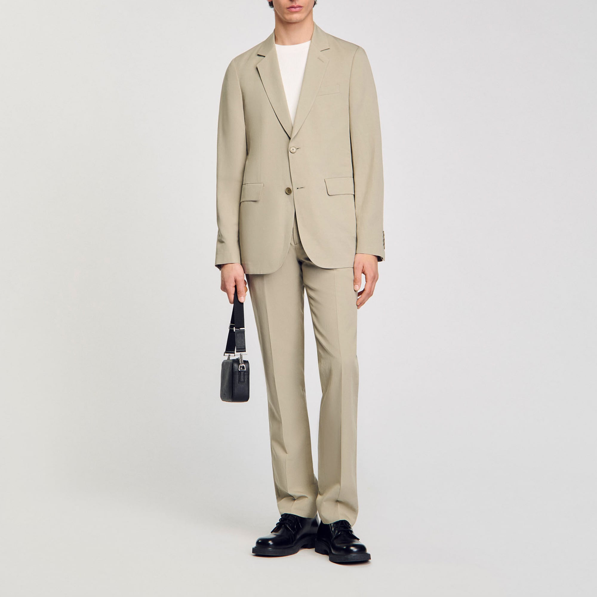 Sandro lyocell A suit jacket with a classic unstructured cut, long sleeves, button fastening and front pockets