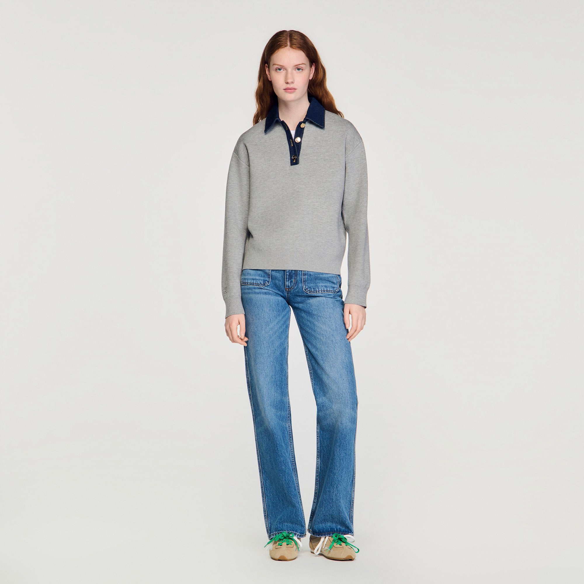 Sweater with denim collar