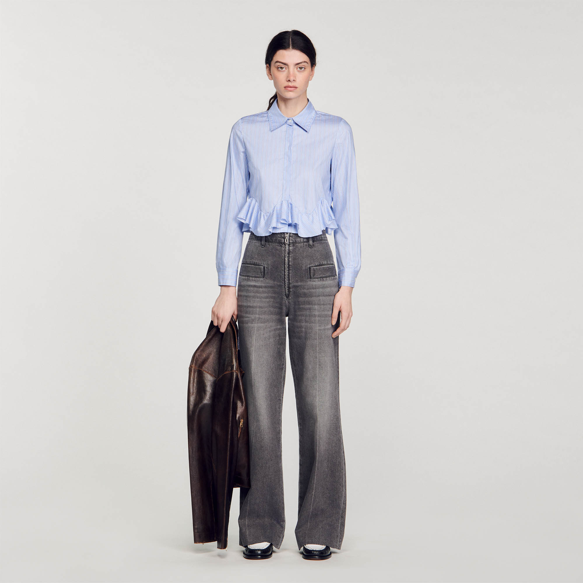Sandro cotton Buttons: Short shirt in stripy poplin with long sleeves, buttoned cuffs and embellished with ruffles at the waist