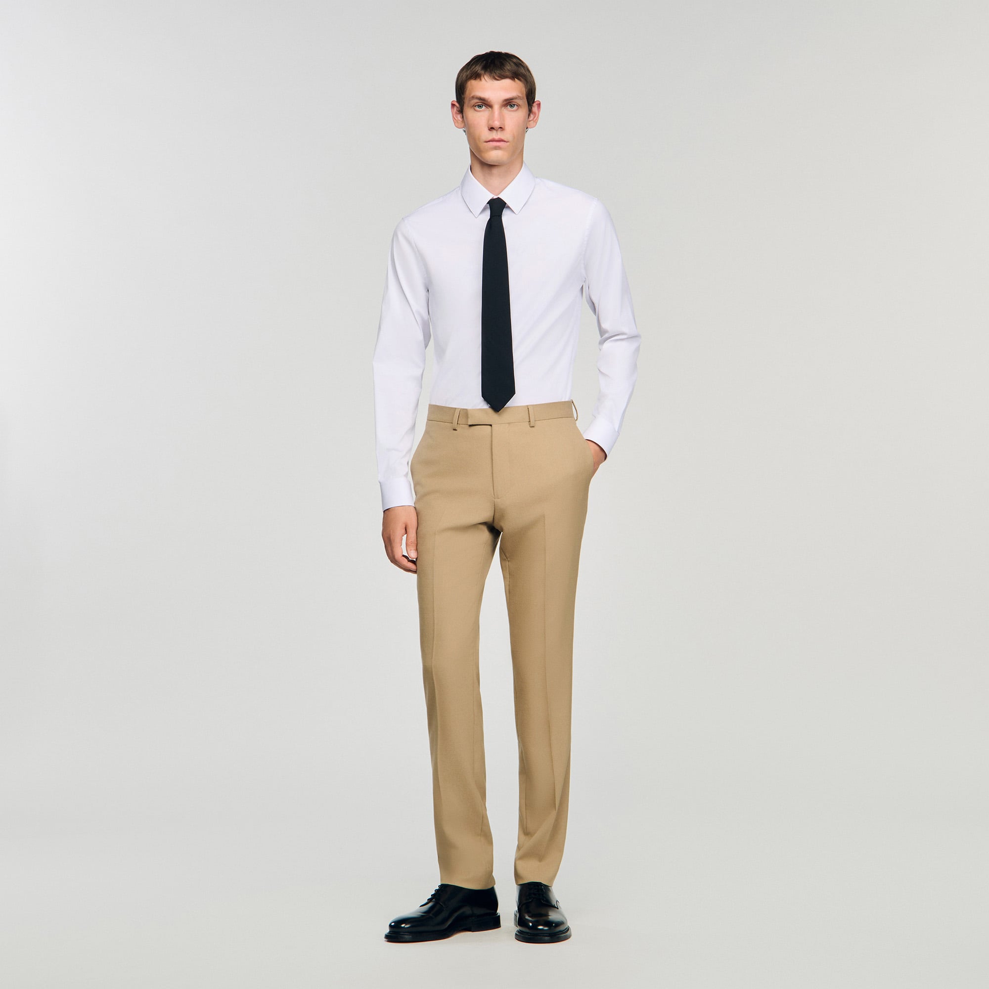 Sandro wool Wool suit trousers with a classic cut and pockets on the sides and back