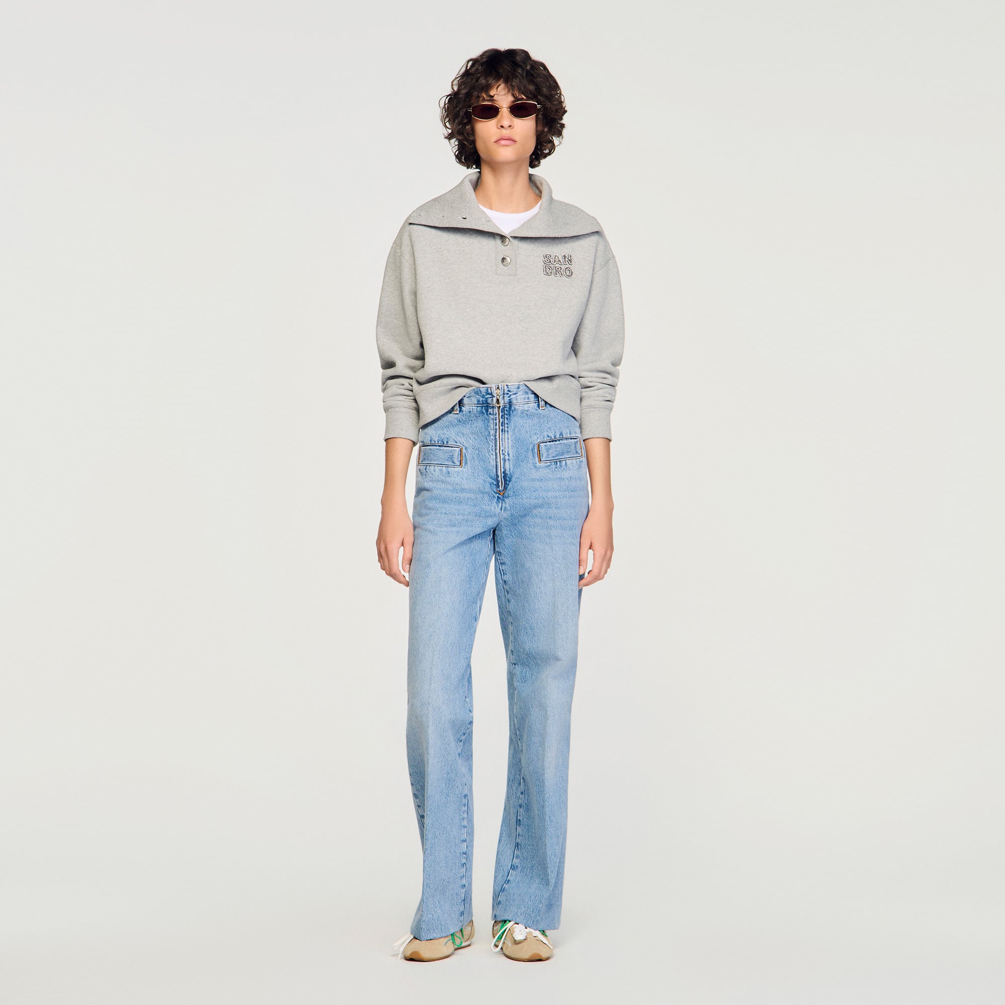 Wide-leg jeans