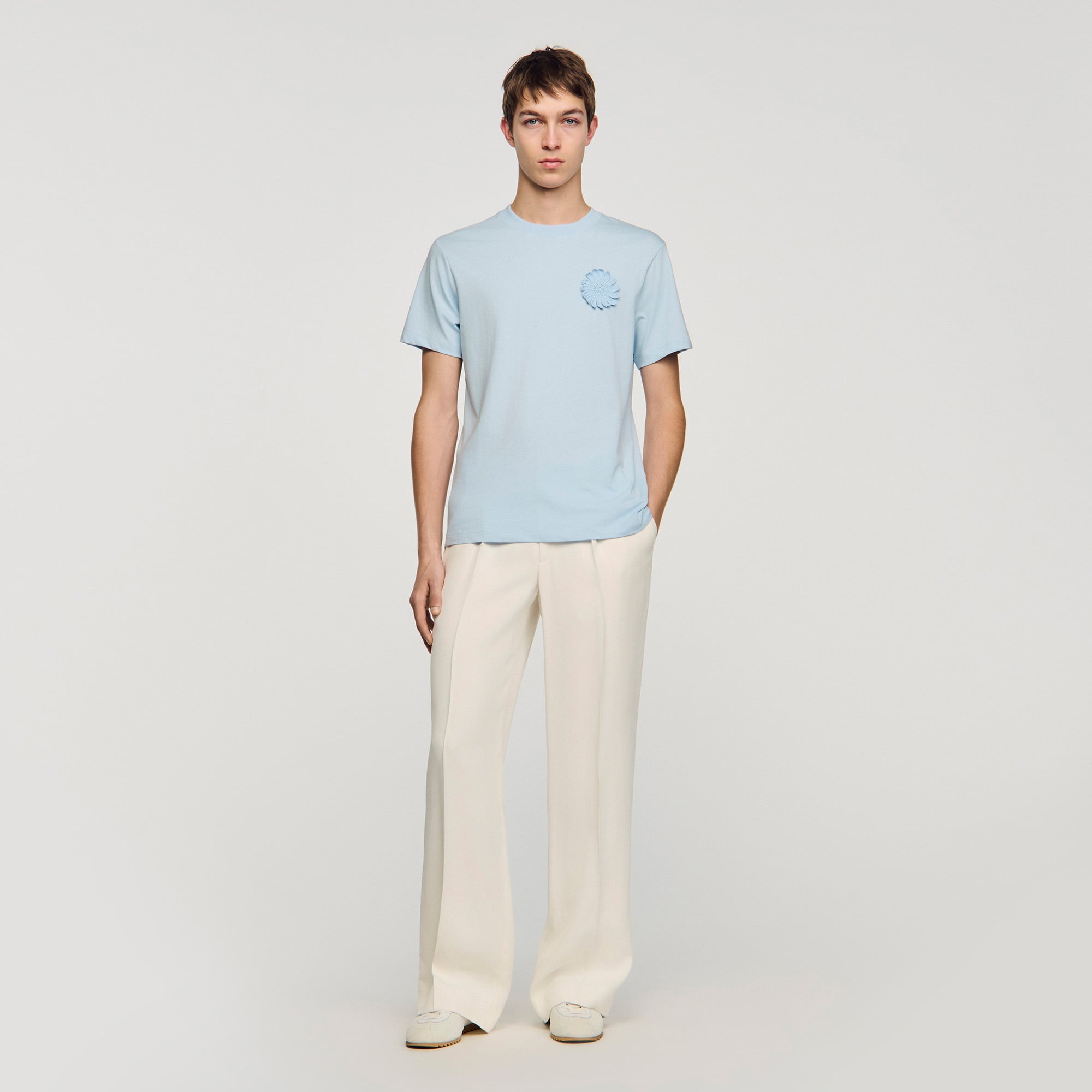 Sandro cotton Classic-fit cotton T-shirt with a hand-embroidered crochet flower