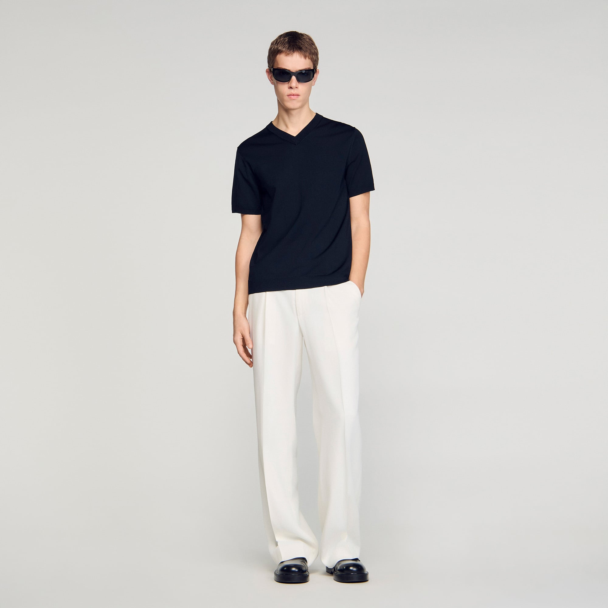 Sandro acetate Classic-fit T-shirt with V-neck and short sleeves