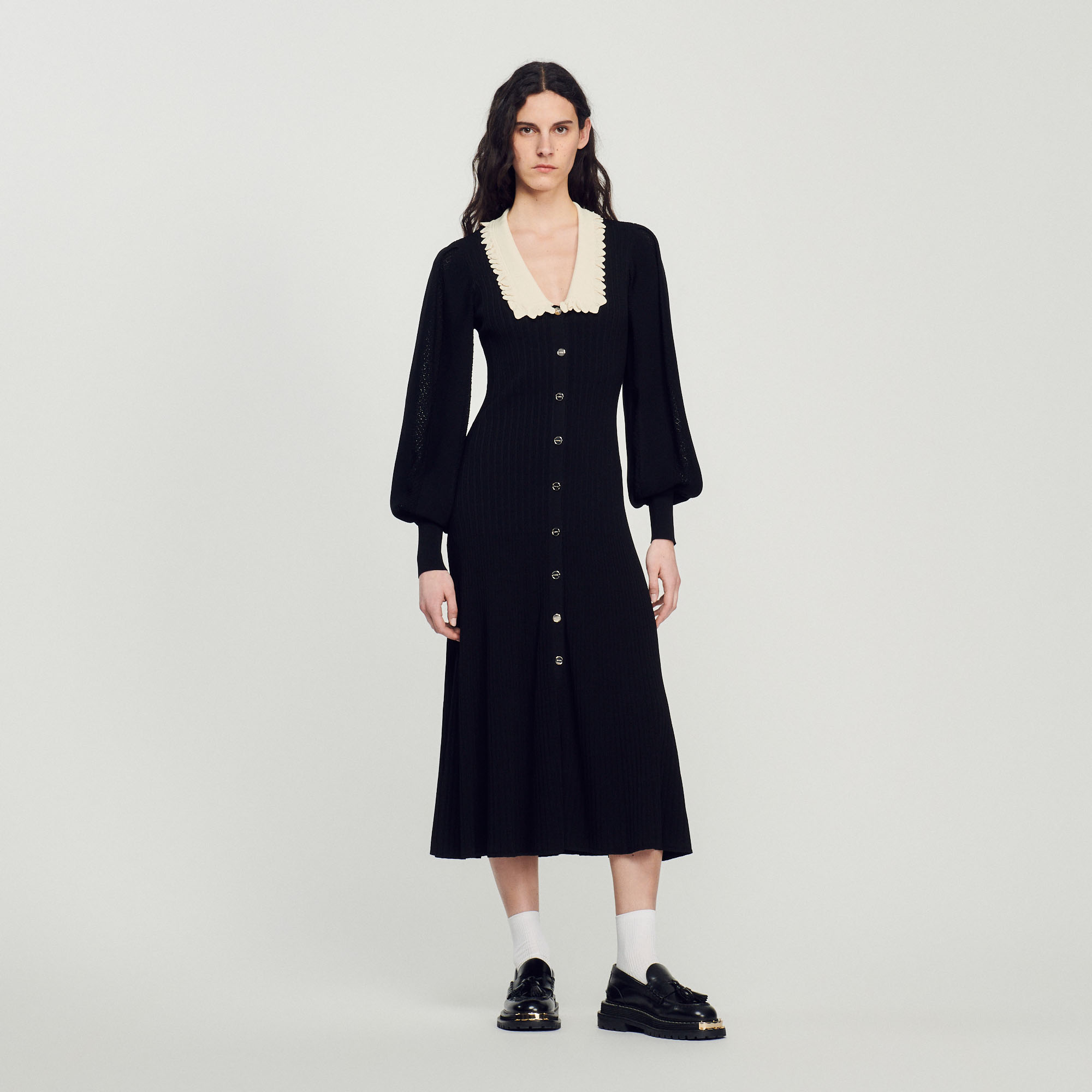 Sandro viscose Long knit button-up dress with a V-neck, large contrasting collar and long full sleeves