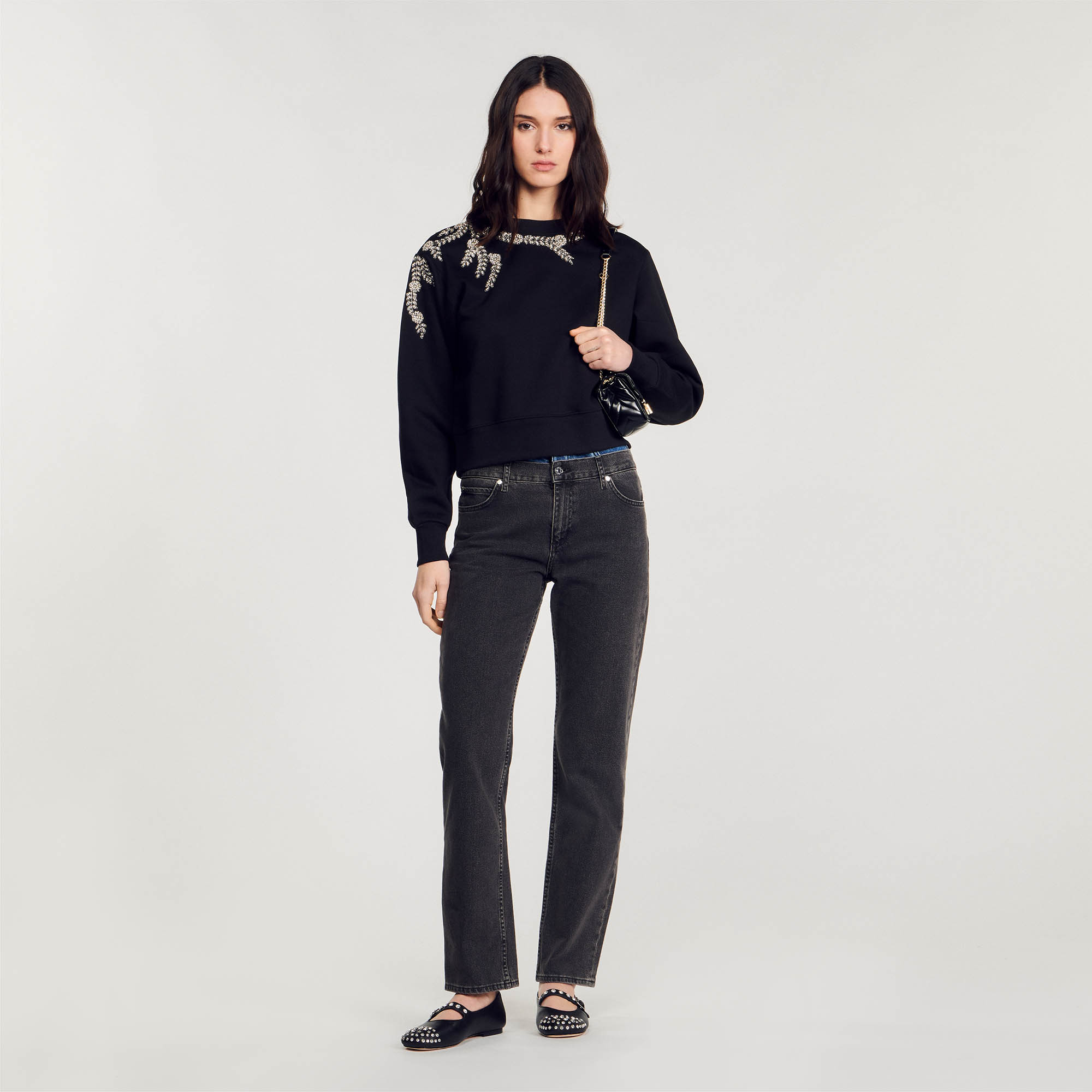 Sandro cotton Sweatshirt with a round neckline and long sleeves, embellished with rhinestone embroidery on the shoulder