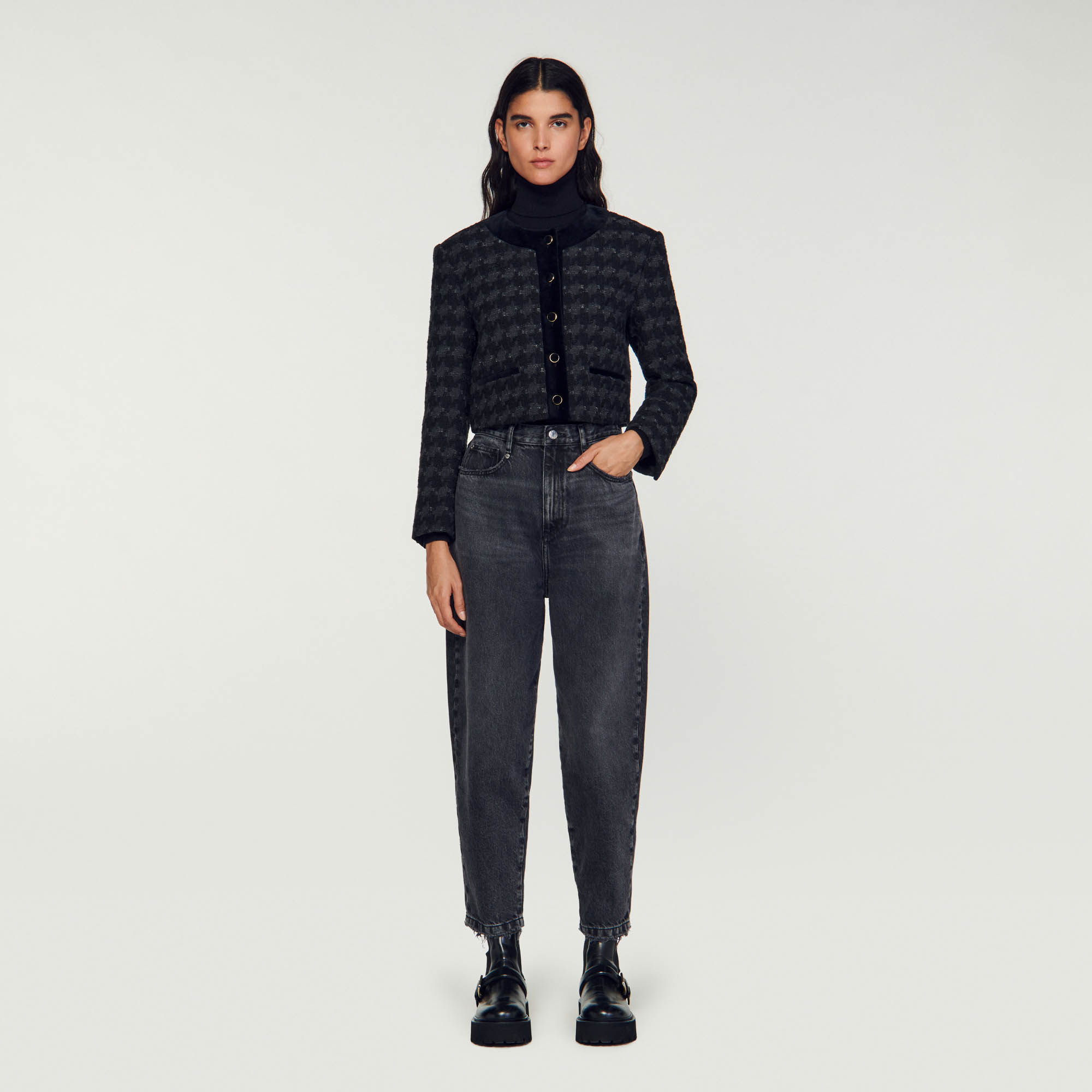 Sandro cotton Structured tweed cropped jacket featuring a houndstooth pattern and contrasting velvet details, plus long sleeves and a button fastening