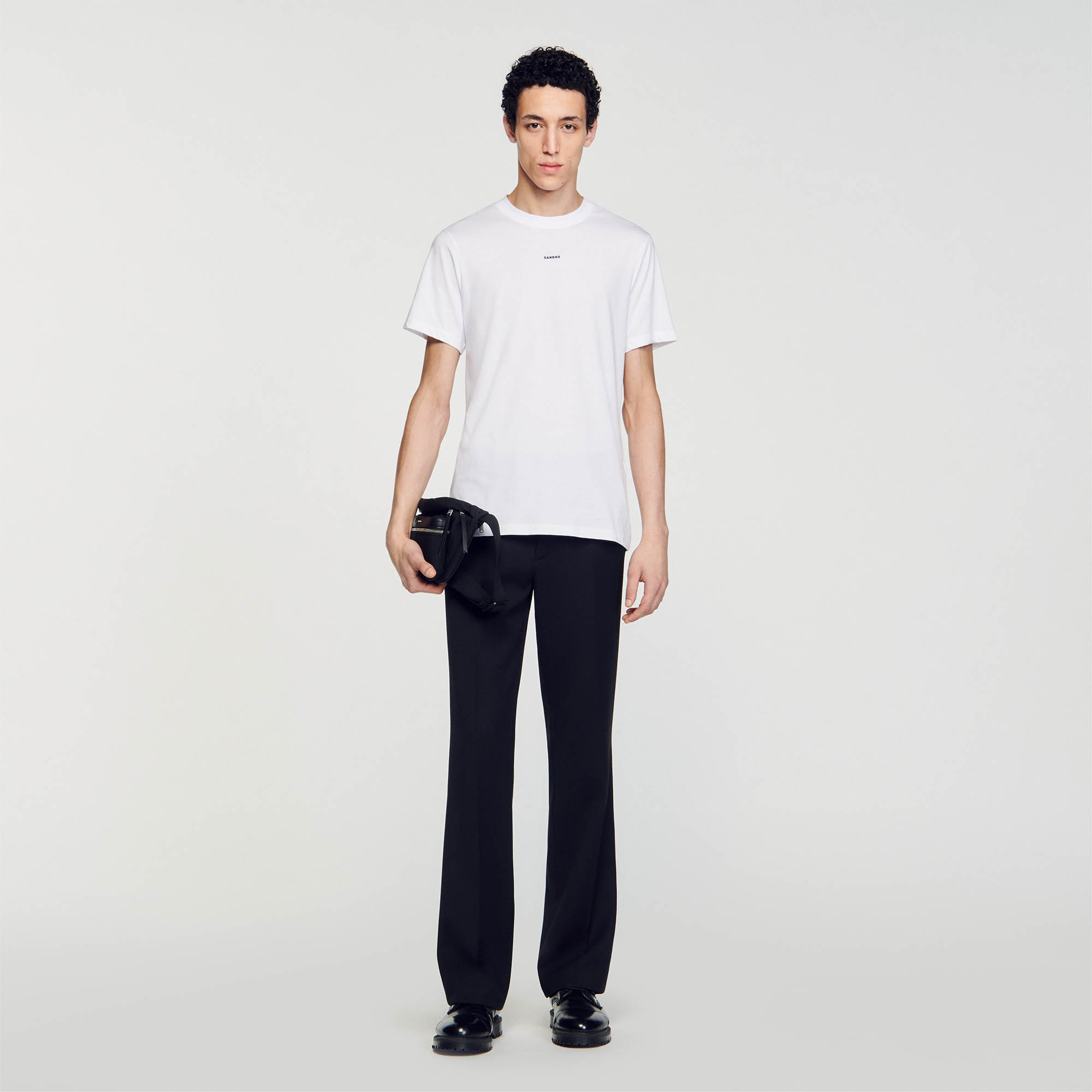 Sandro cotton Rib: T-shirt with a round neck and short sleeves decorated with Sandro embroidery