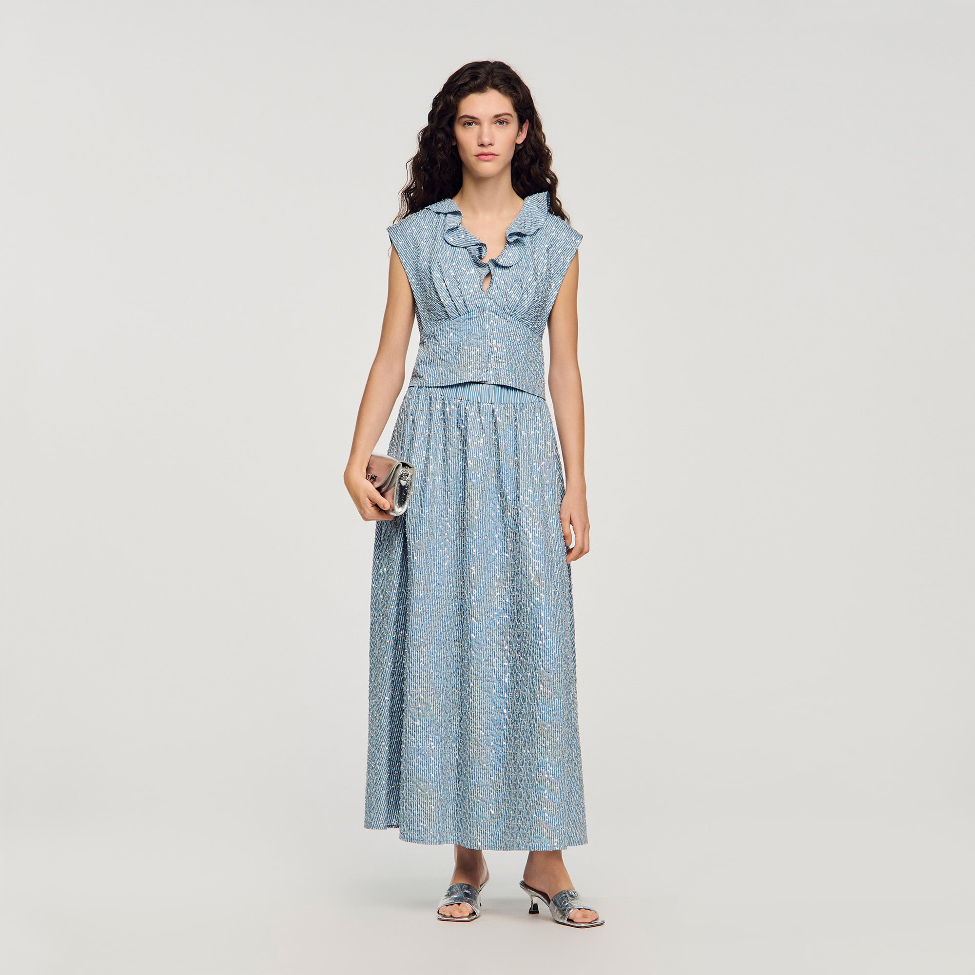 Maxi sequined skirt