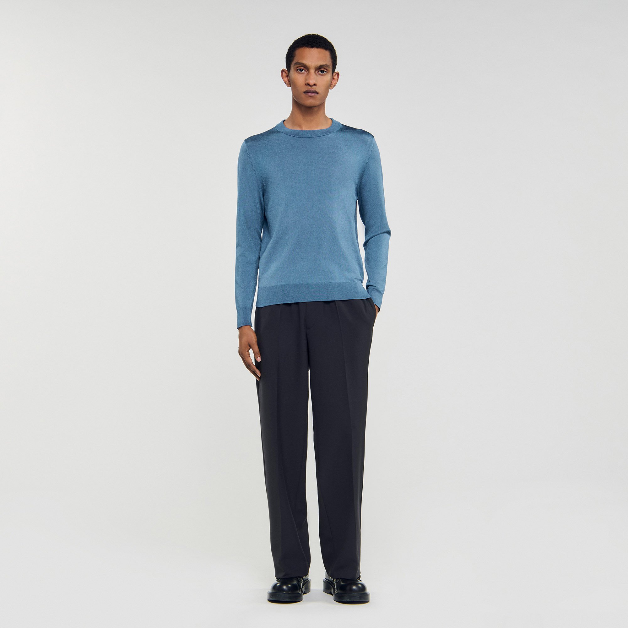 Fine knit sweater