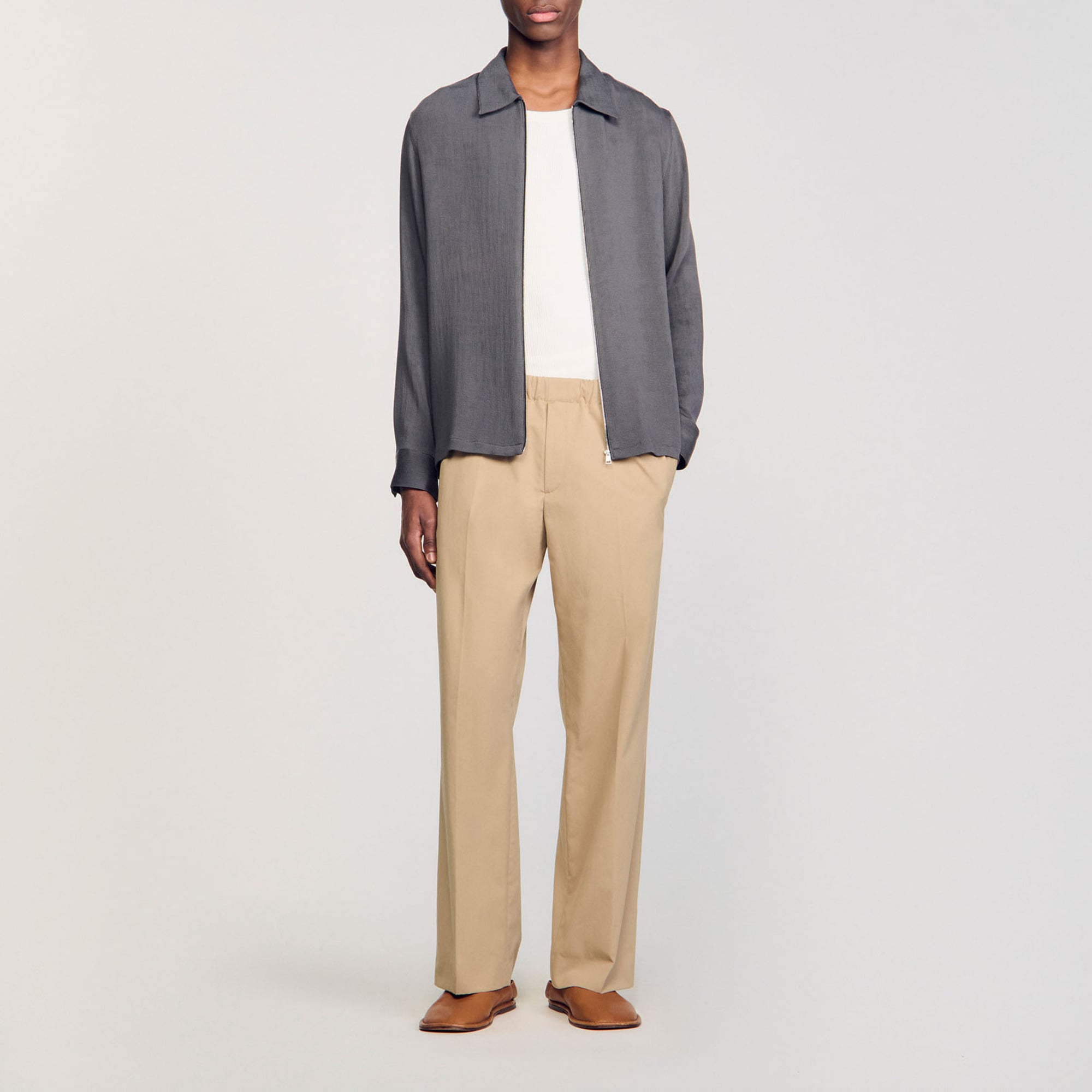 Sandro viscose Pleated long-sleeved shirt with classic collar and zip fastening Sandro Men's pleated shirt Shirt collar Long sleeves Zip fastening Designed for a loose fit