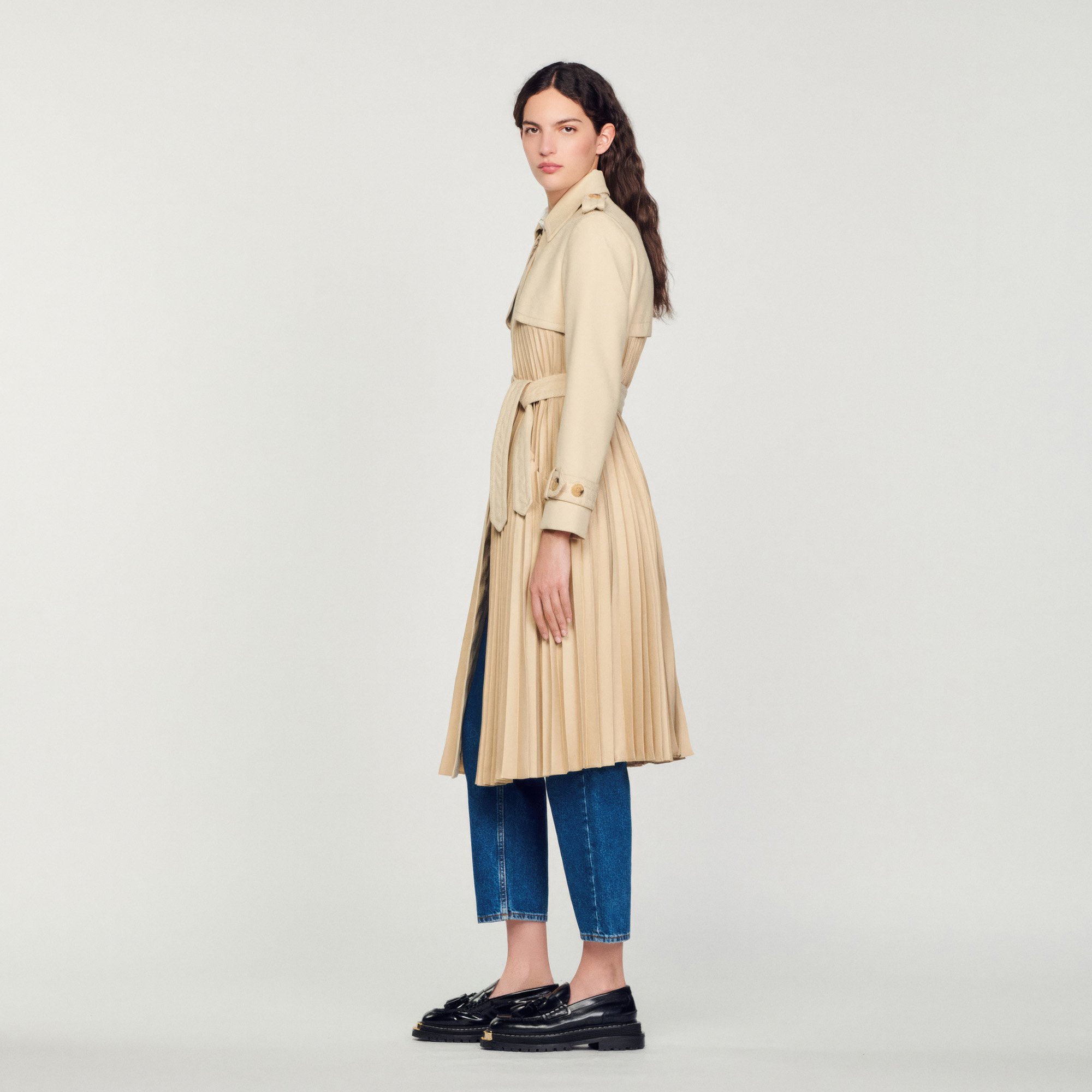Pleated trench coat with belt - Coats | Sandro Paris
